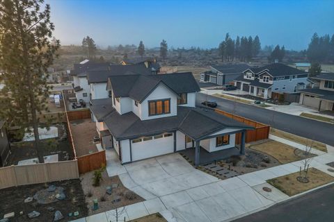 Tiny photo for 62637 Mt Hood Drive, Bend, OR 97703 (MLS # 220214982)