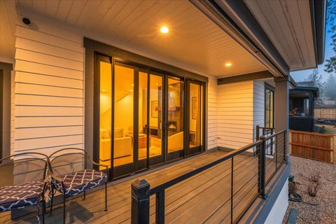 Tiny photo for 62637 Mt Hood Drive, Bend, OR 97703 (MLS # 220214982)