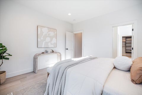 Tiny photo for 62637 Mt Hood Drive, Bend, OR 97703 (MLS # 220214982)