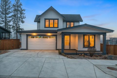 Tiny photo for 62637 Mt Hood Drive, Bend, OR 97703 (MLS # 220214982)