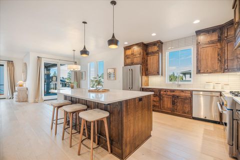 Tiny photo for 62637 Mt Hood Drive, Bend, OR 97703 (MLS # 220214982)