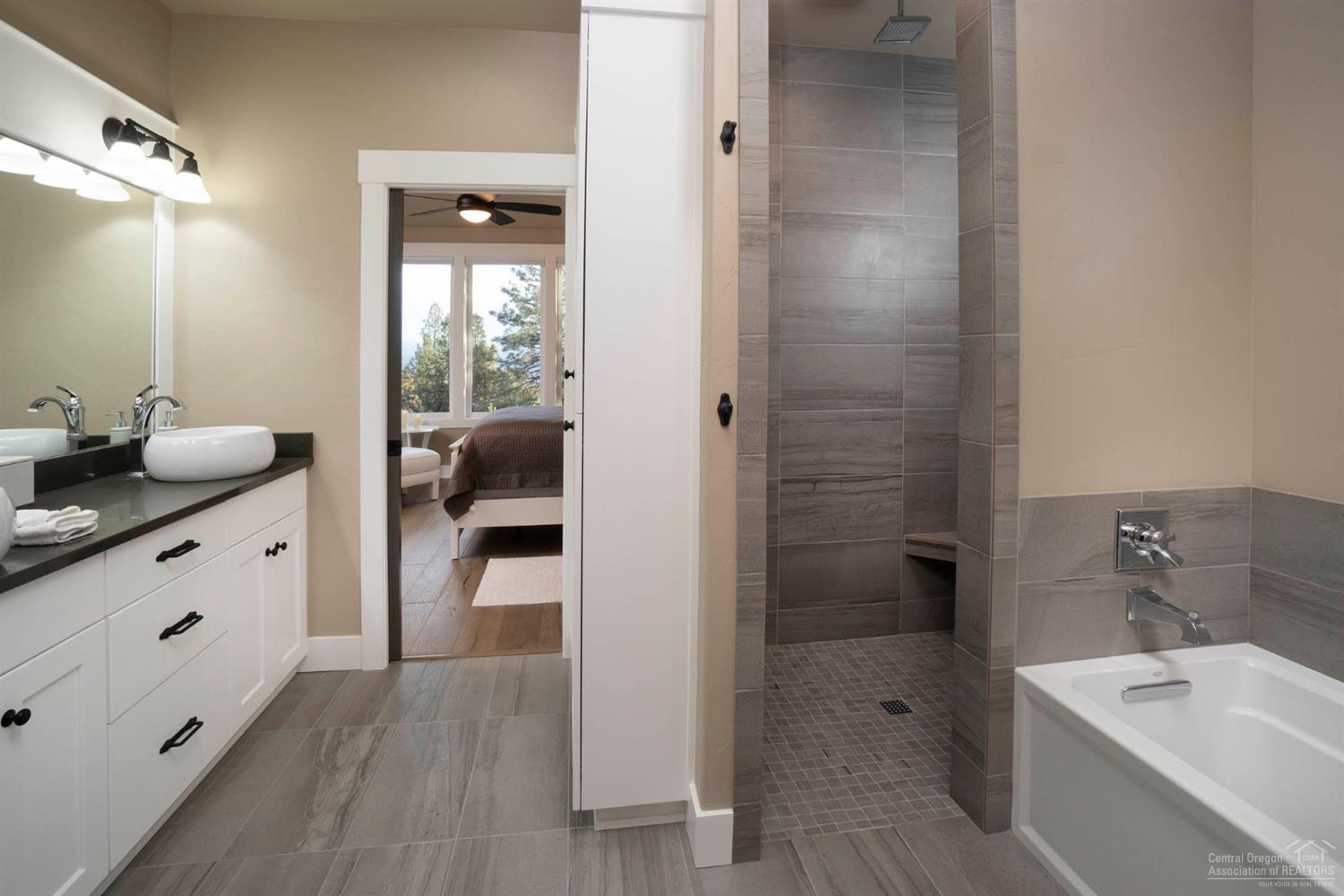 Awbrey Butte - Residential