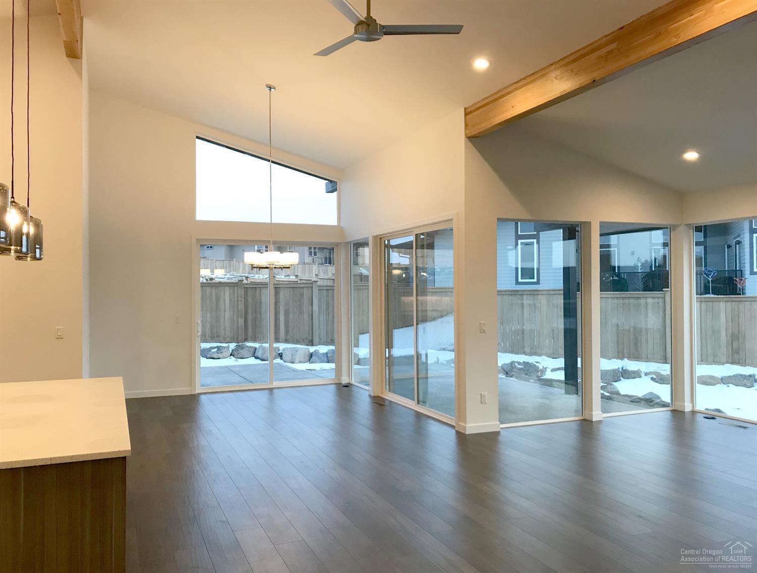 Forked Horn Butte - Residential