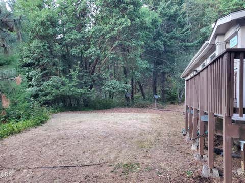 Tiny photo for 862 Autumn Lane, Glendale, OR 97442 (MLS # 220227053)