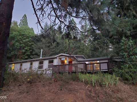 Tiny photo for 862 Autumn Lane, Glendale, OR 97442 (MLS # 220227053)