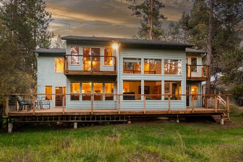 Photo of 55625 Big River Drive, Bend, OR 97707 (MLS # 220214883)