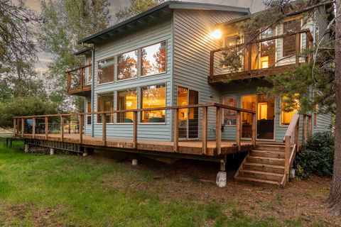 Tiny photo for 55625 Big River Drive, Bend, OR 97707 (MLS # 220214883)