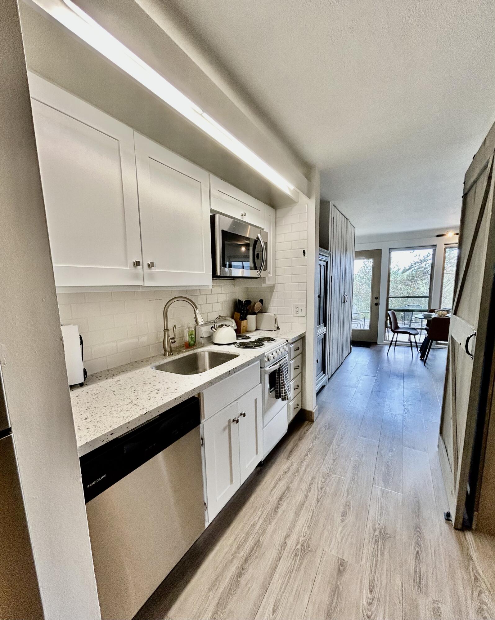 18575 SW Century Drive SW # 812