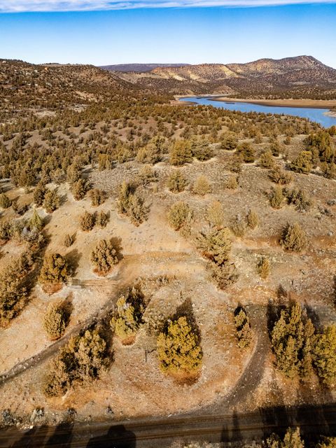 Tiny photo for TL 1700 SE Vista Loop, Prineville, OR 97754 (MLS # 220213171)