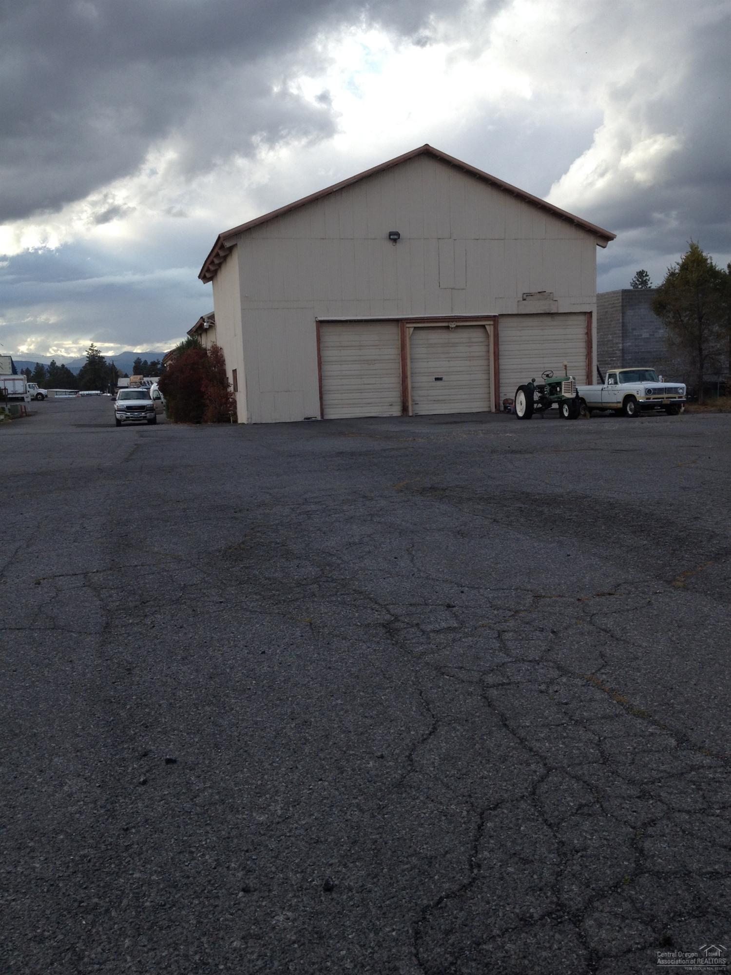 Eastside Bus+Ind Pk - Commercial Sale