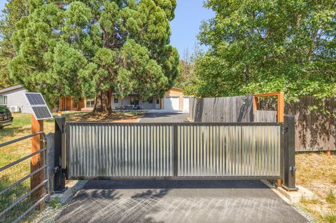 Tiny photo for 4235 Highland Avenue, Grants Pass, OR 97526 (MLS # 220220220)