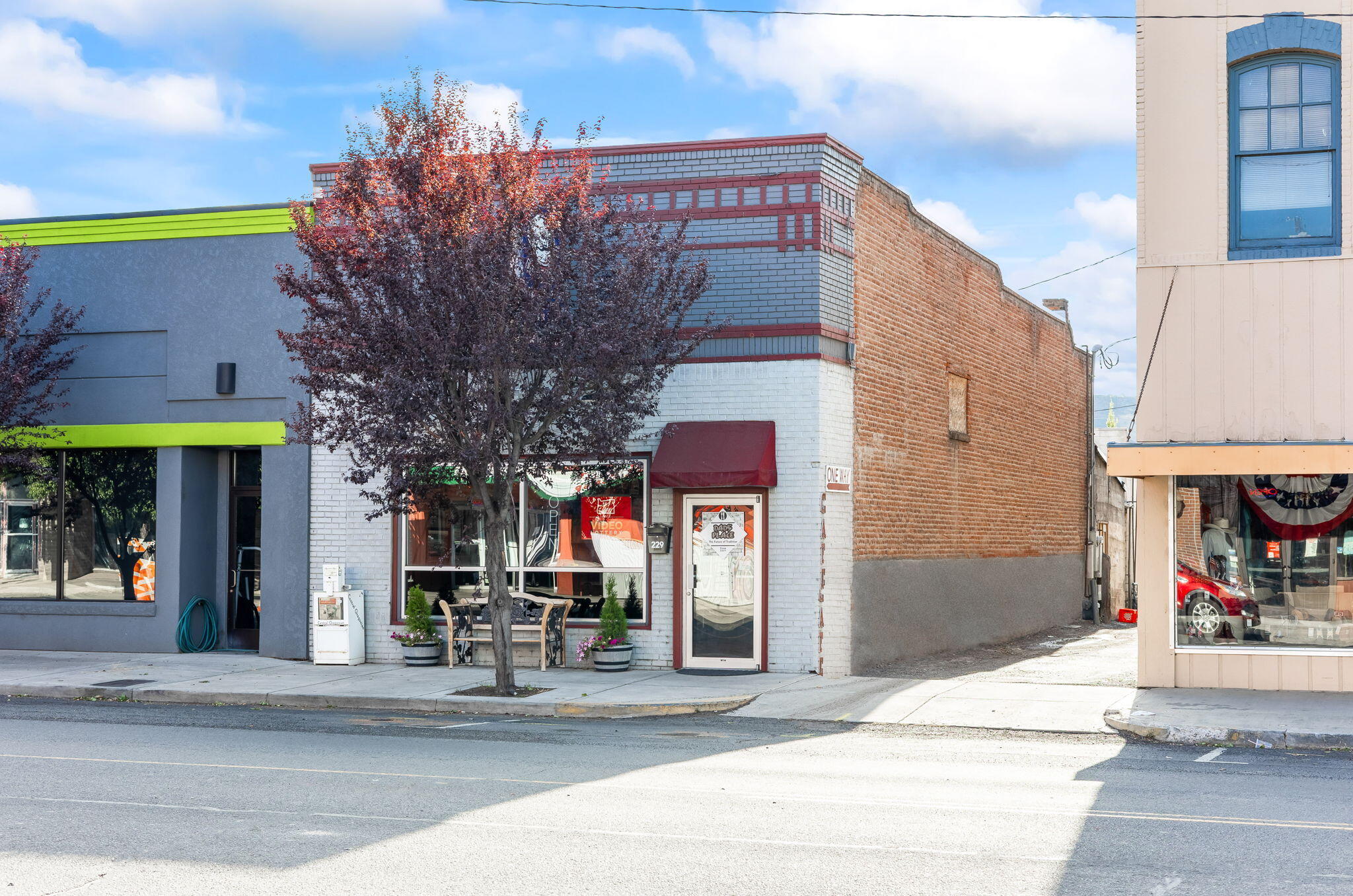 Monroe Hodges - Commercial Sale