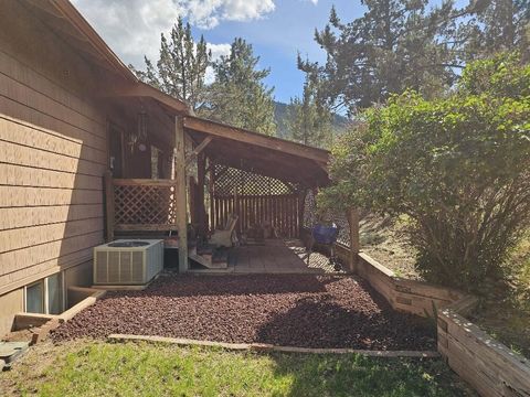 Tiny photo for 12261 Overland Drive, Klamath Falls, OR 97603 (MLS # 220221188)
