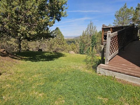 Tiny photo for 12261 Overland Drive, Klamath Falls, OR 97603 (MLS # 220221188)