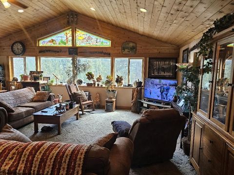 Tiny photo for 12261 Overland Drive, Klamath Falls, OR 97603 (MLS # 220221188)