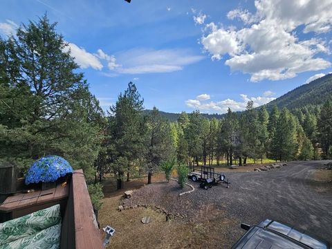 Tiny photo for 12261 Overland Drive, Klamath Falls, OR 97603 (MLS # 220221188)