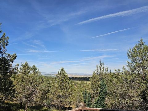 Tiny photo for 12261 Overland Drive, Klamath Falls, OR 97603 (MLS # 220221188)