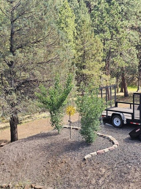 Tiny photo for 12261 Overland Drive, Klamath Falls, OR 97603 (MLS # 220221188)