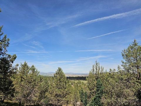 Tiny photo for 12261 Overland Drive, Klamath Falls, OR 97603 (MLS # 220221188)