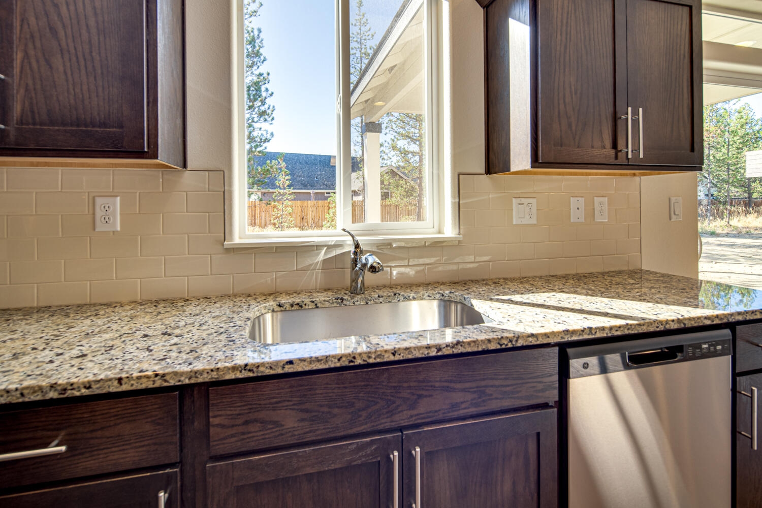 Pine Landing - Residential