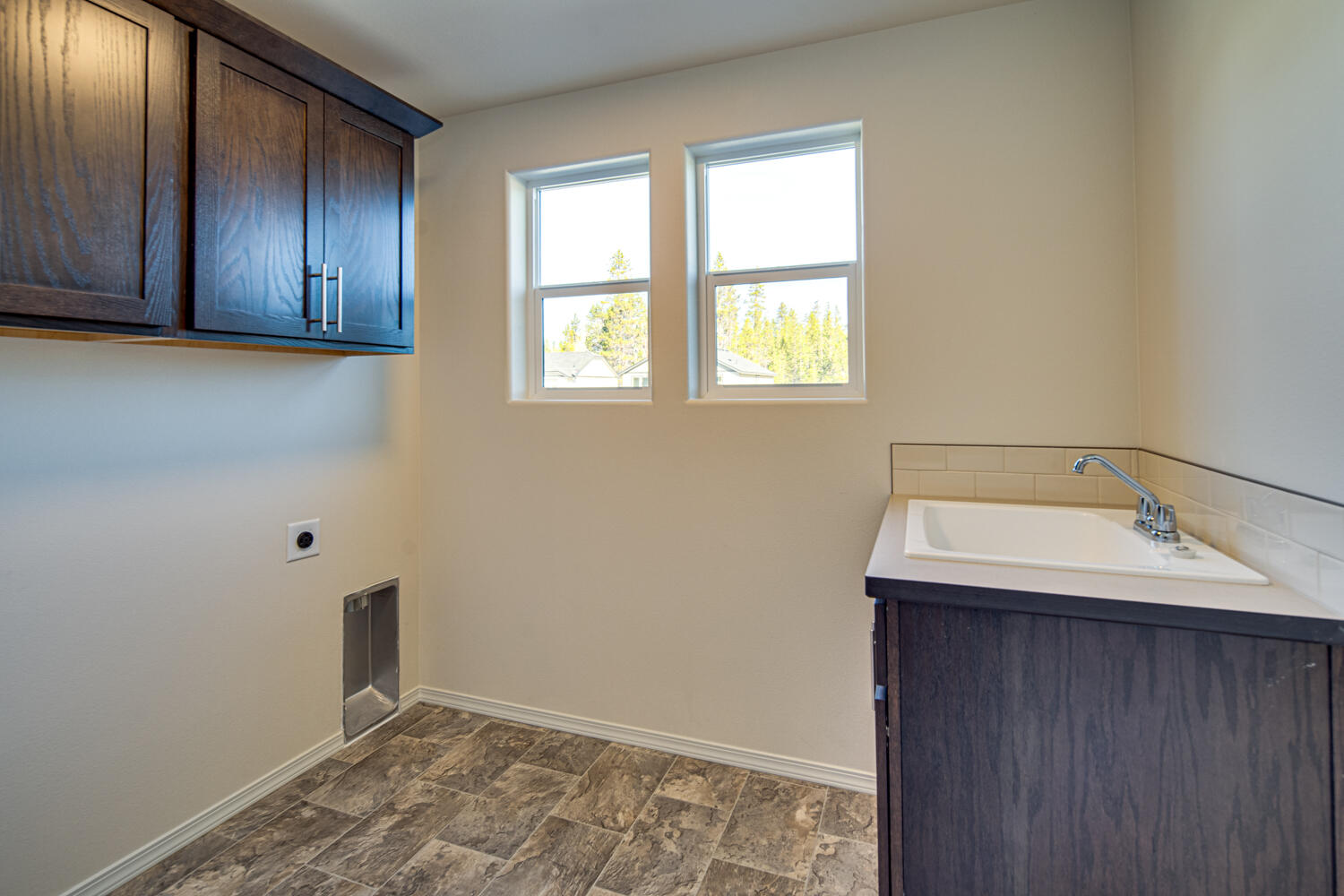 Pine Landing - Residential