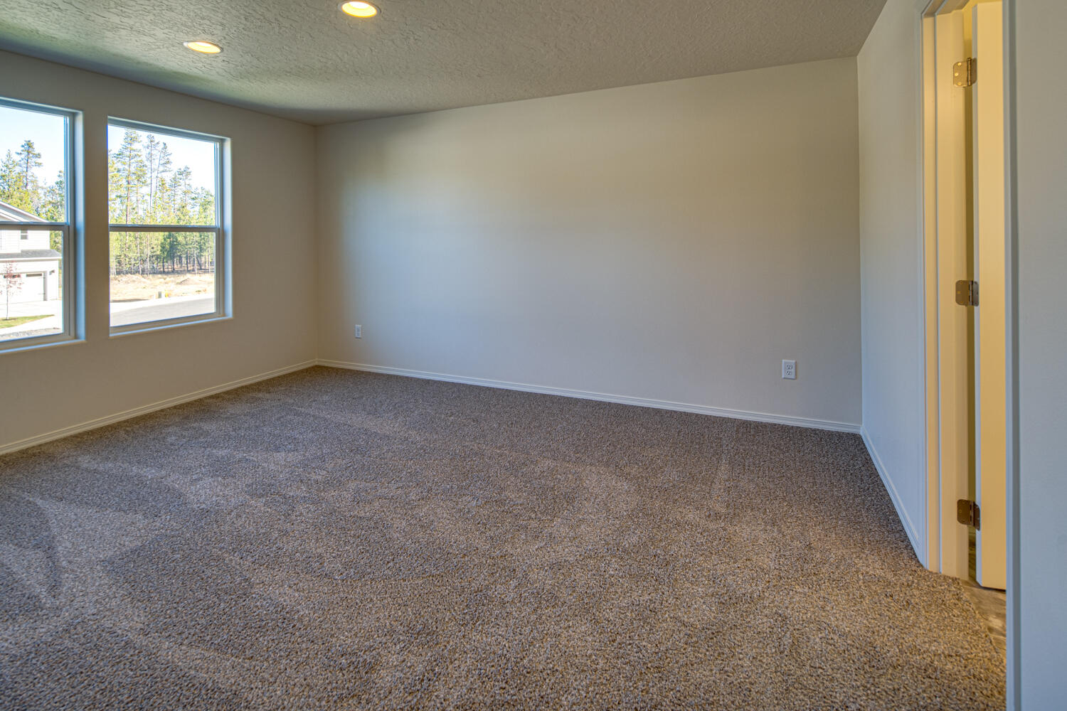 Pine Landing - Residential