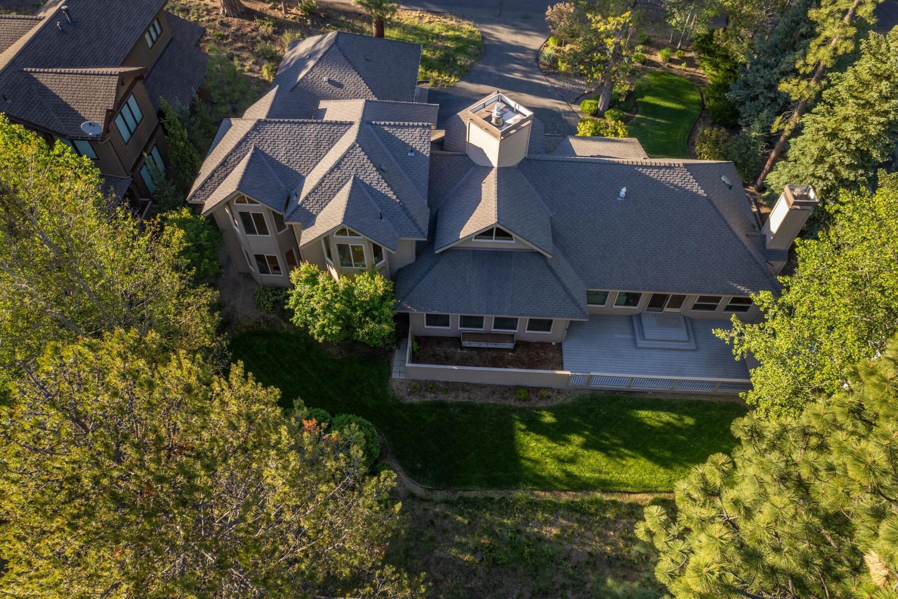 Fairway Point Villag - Residential