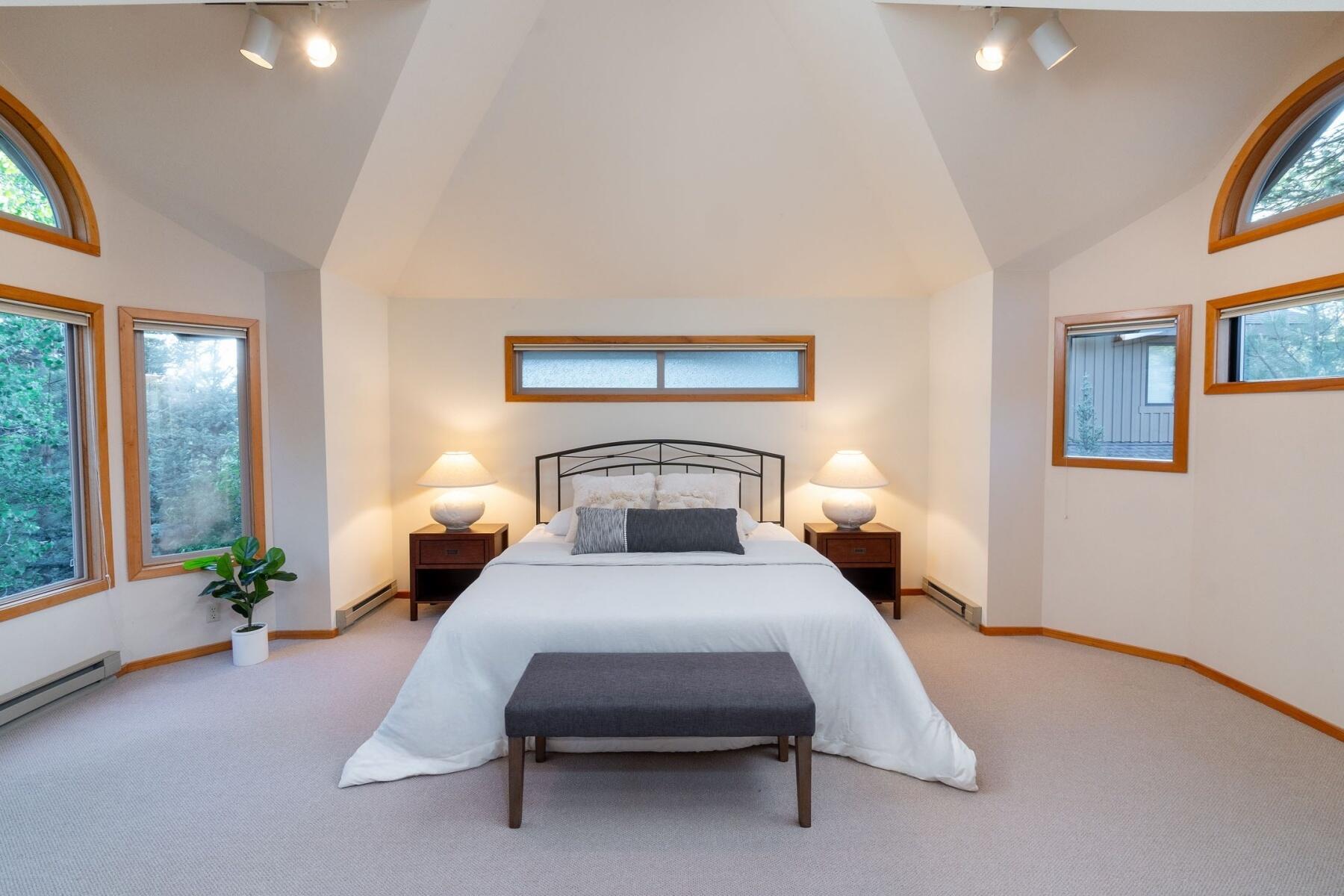 Fairway Point Villag - Residential