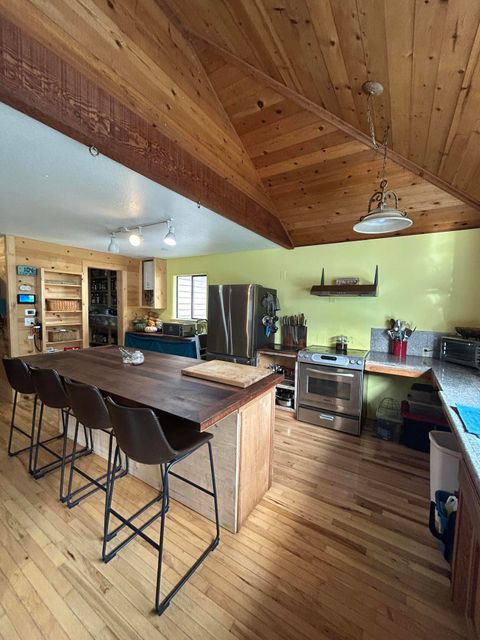 Tiny photo for 601 McMullen Creek Road, Selma, OR 97538 (MLS # 220212237)