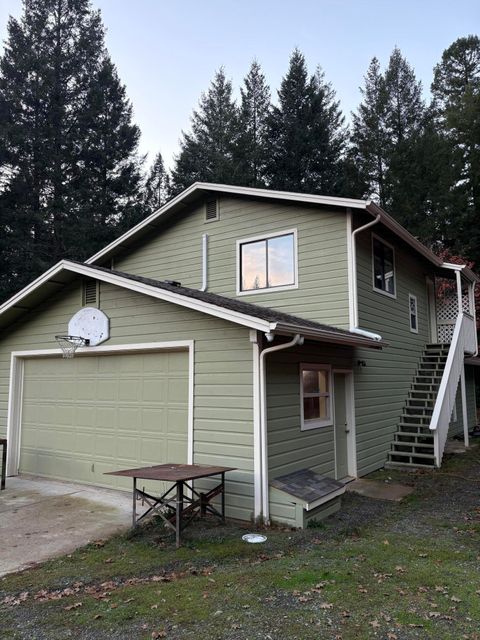 Tiny photo for 601 McMullen Creek Road, Selma, OR 97538 (MLS # 220212237)