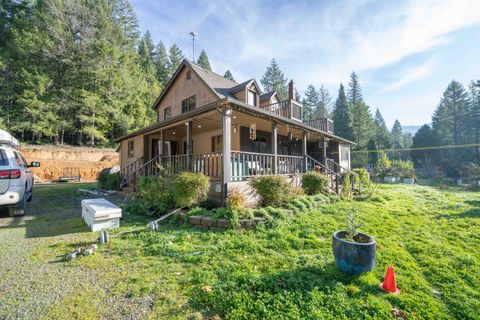Tiny photo for 601 McMullen Creek Road, Selma, OR 97538 (MLS # 220212237)
