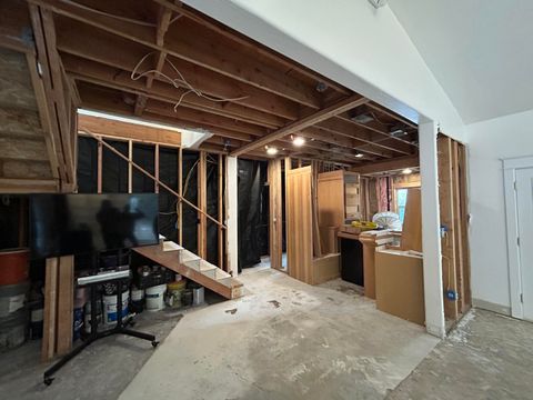 Tiny photo for 601 McMullen Creek Road, Selma, OR 97538 (MLS # 220212237)