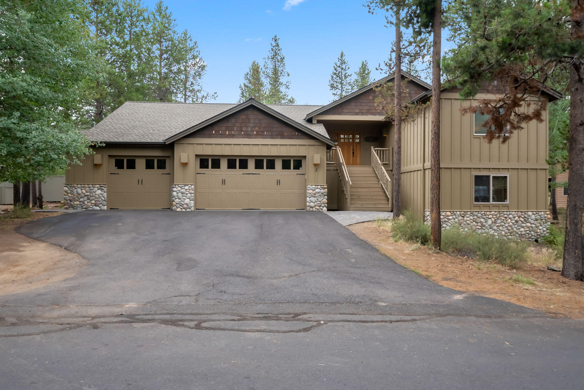 Fairway Point Villag - Residential