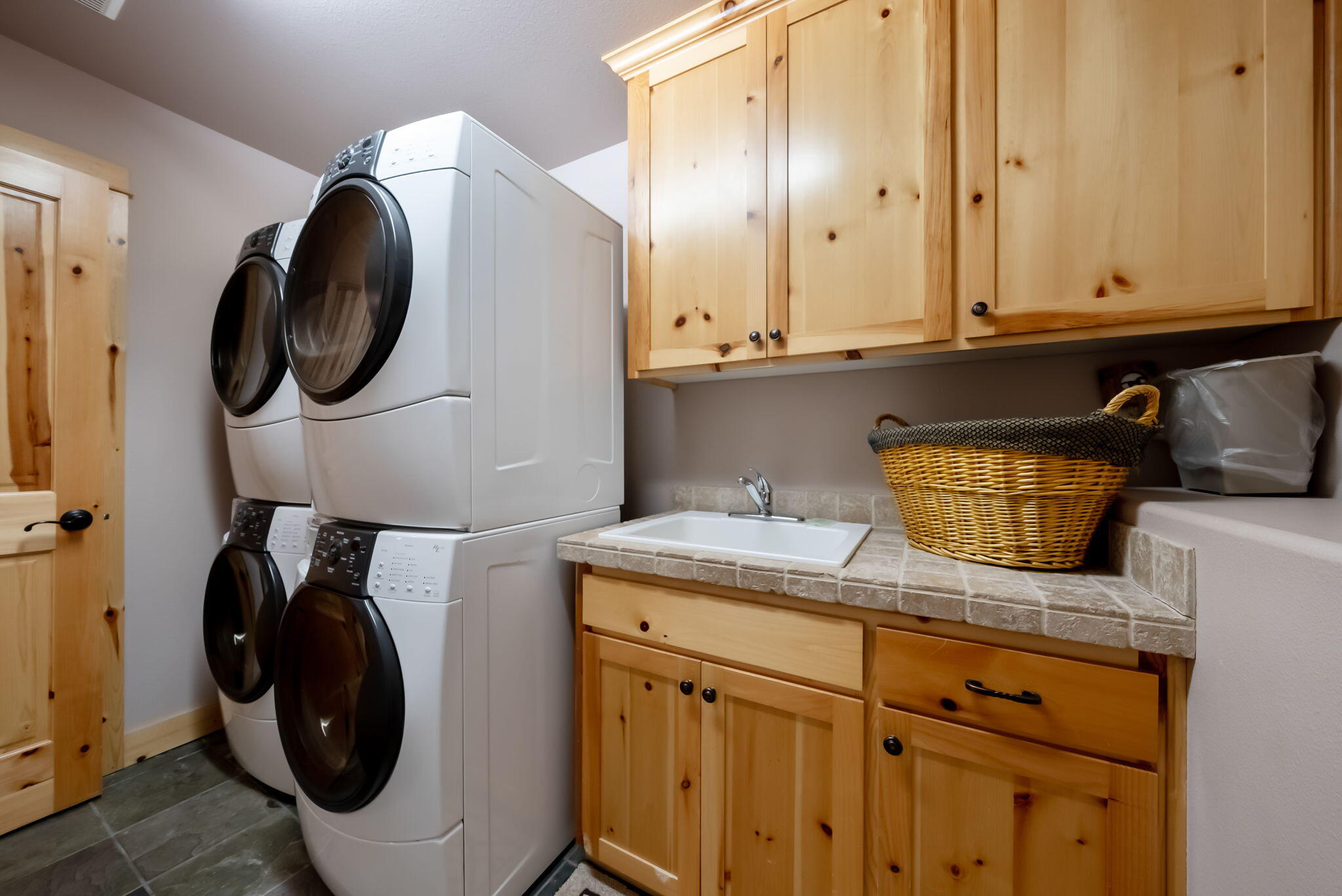 Fairway Point Villag - Residential