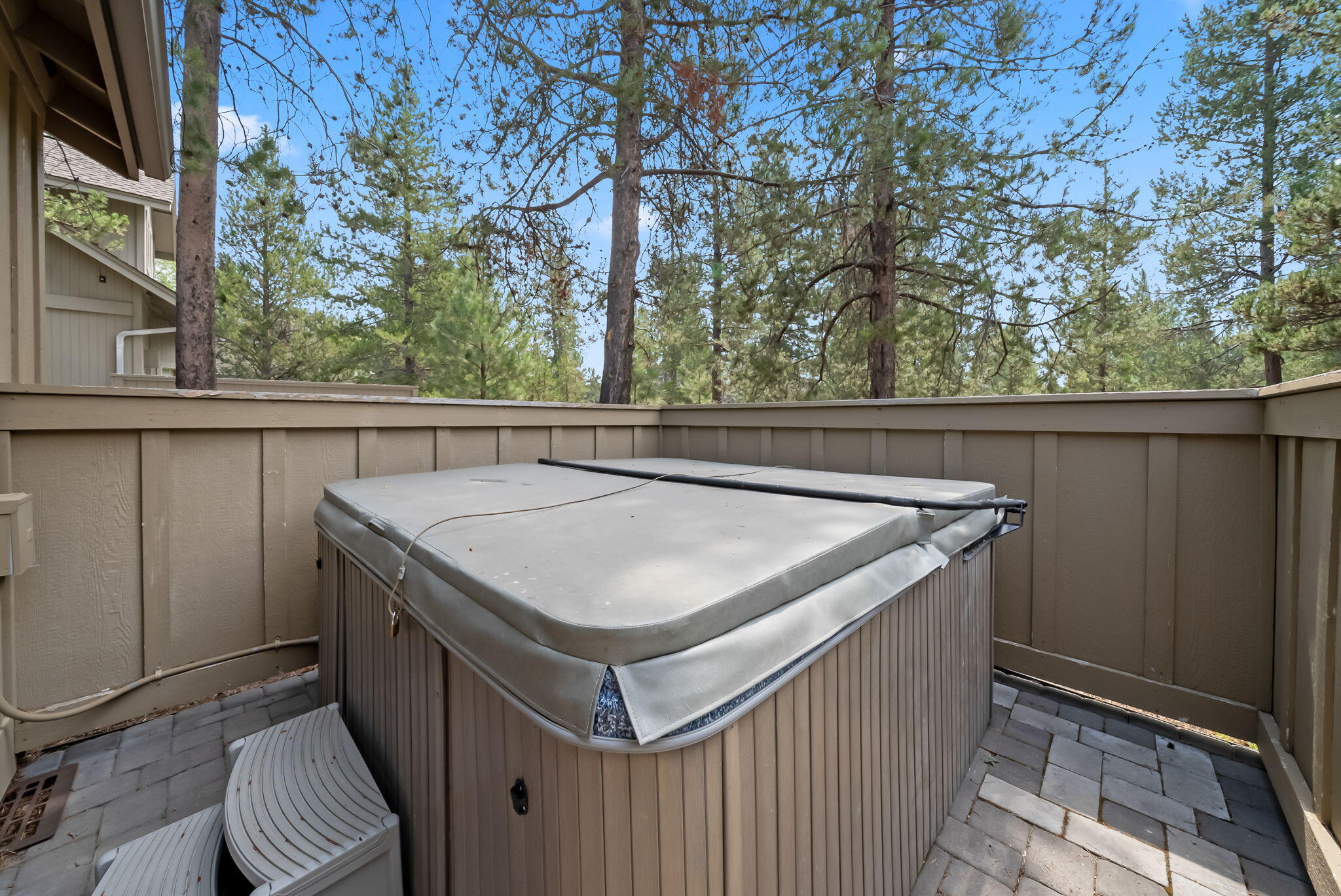 Fairway Point Villag - Residential