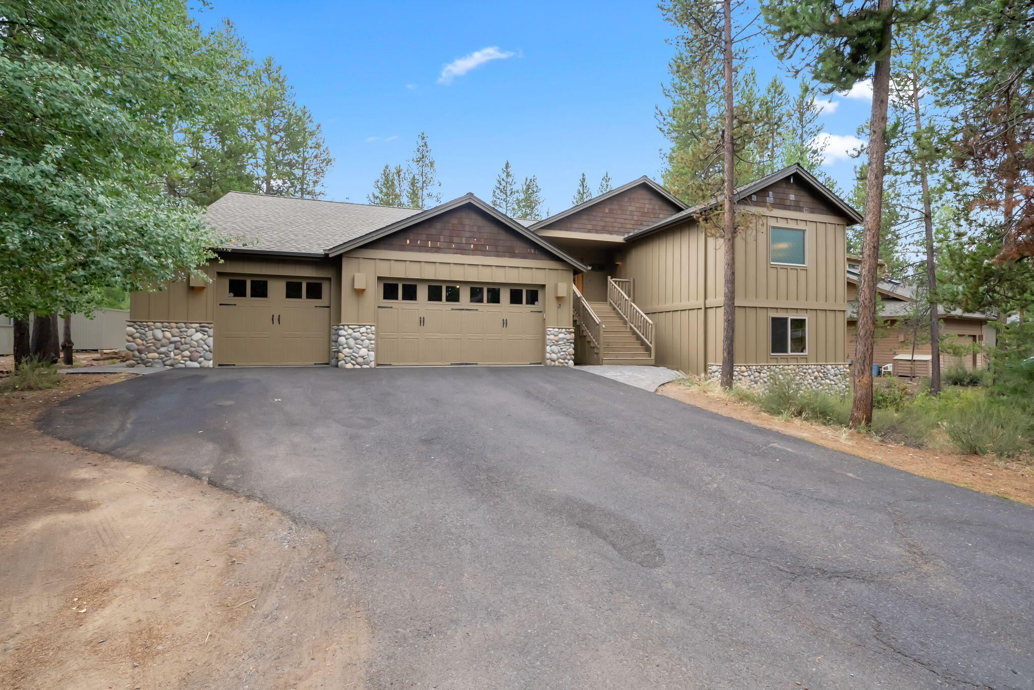 Fairway Point Villag - Residential