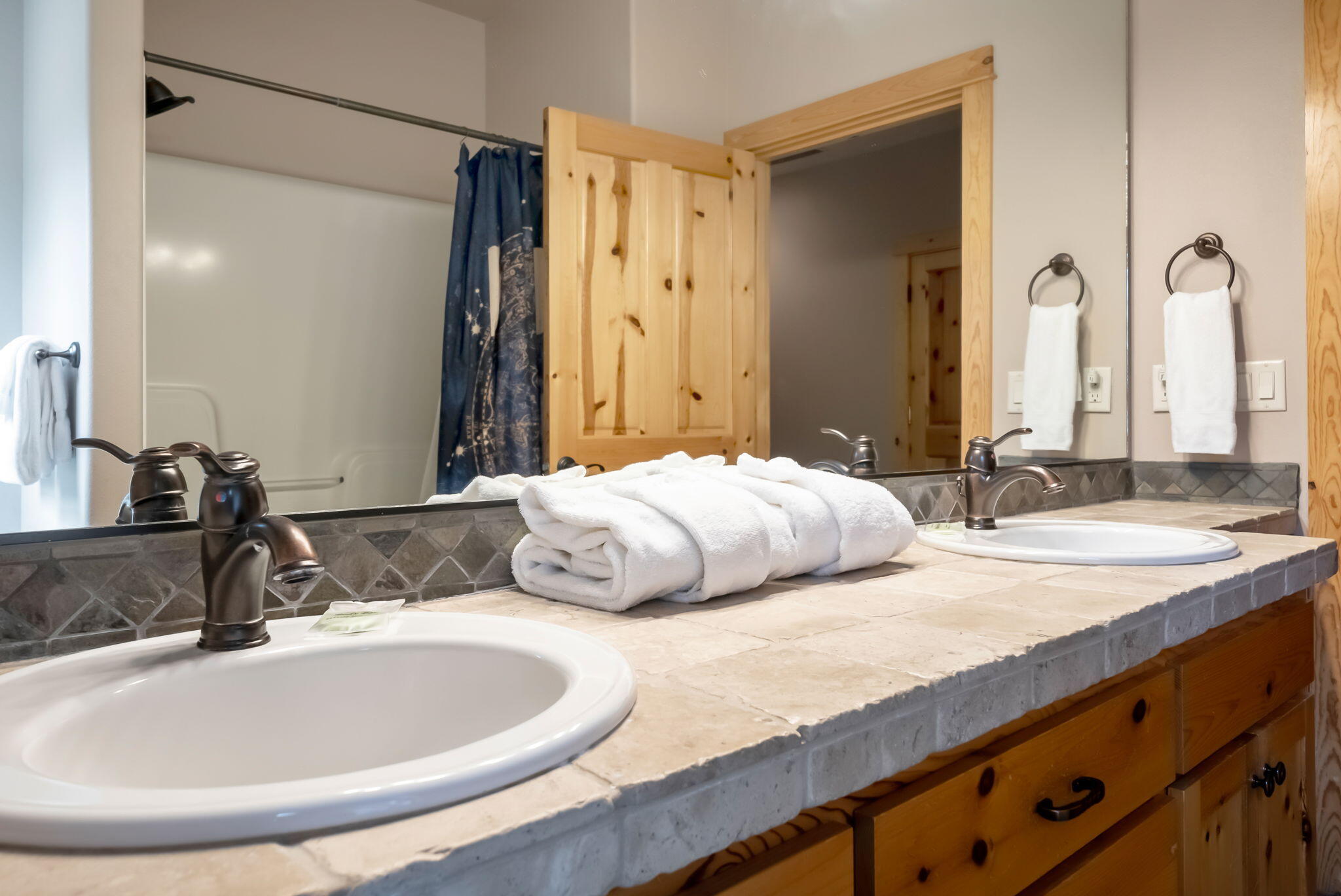 Fairway Point Villag - Residential