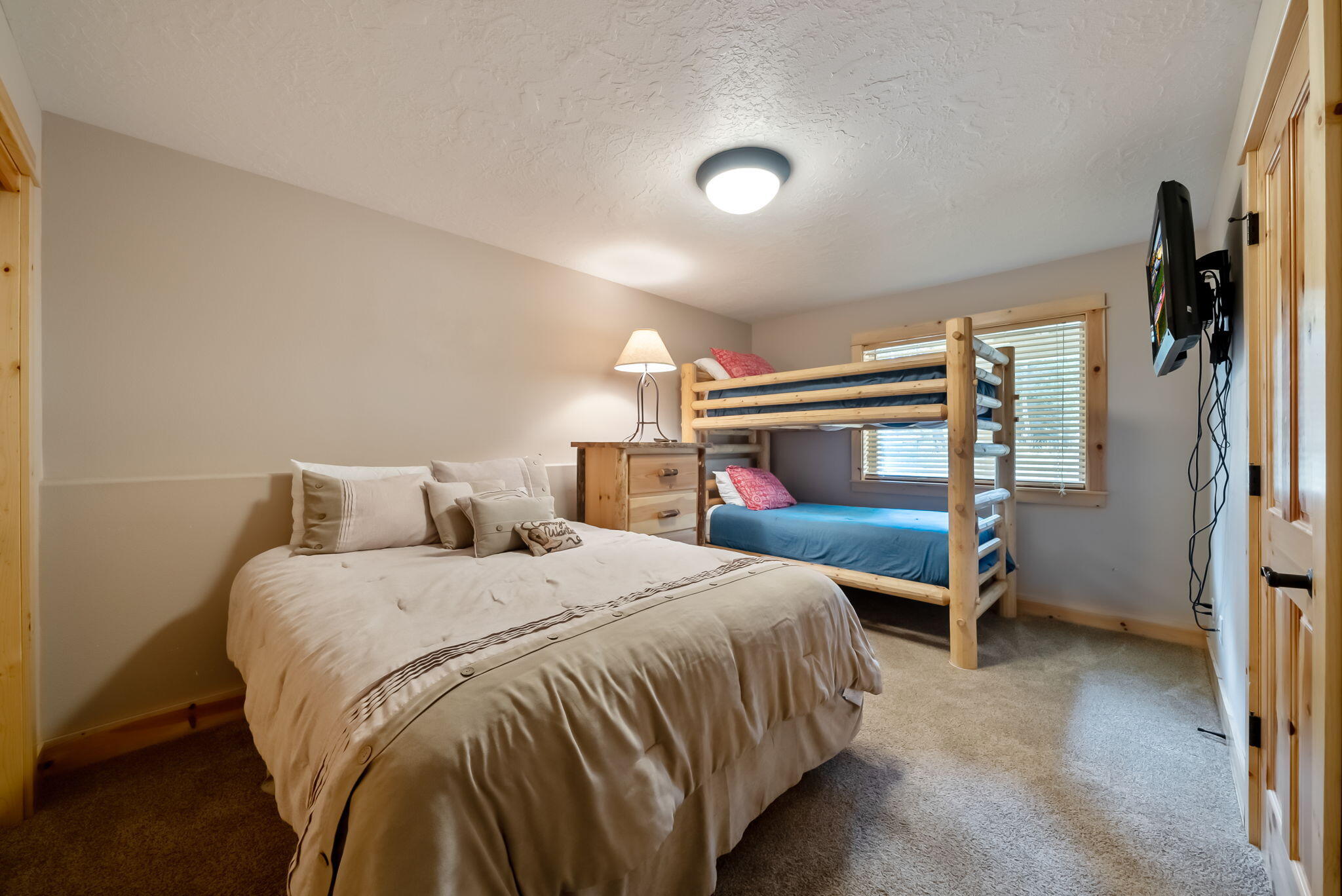 Fairway Point Villag - Residential