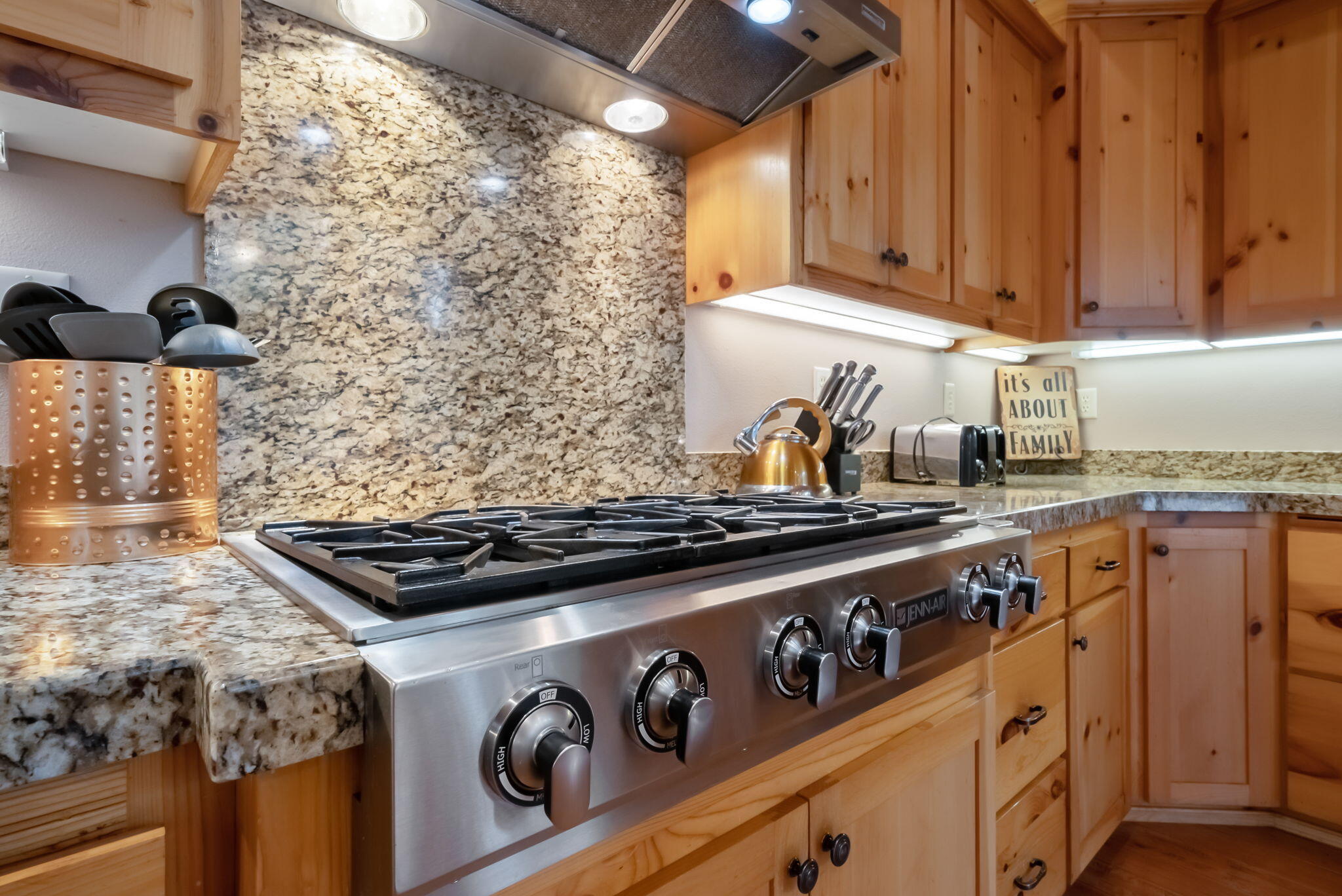 Fairway Point Villag - Residential