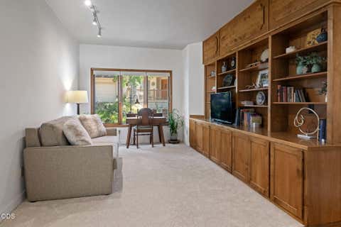 Tiny photo for 60733 Breckenridge Street, Bend, OR 97702 (MLS # 220227069)