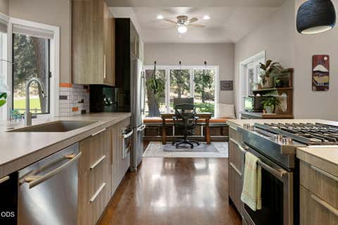 Tiny photo for 60733 Breckenridge Street, Bend, OR 97702 (MLS # 220227069)