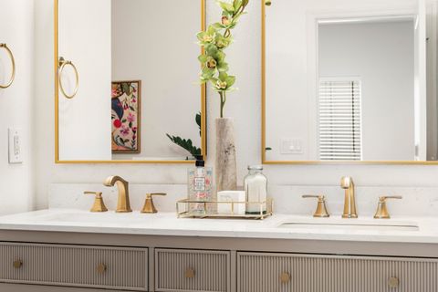 Tiny photo for 20688 White Dove Lane, Bend, OR 97702 (MLS # 220217187)