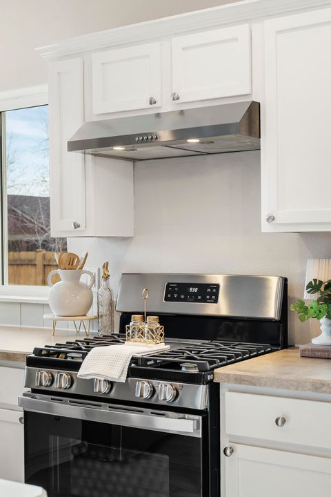 Tiny photo for 20688 White Dove Lane, Bend, OR 97702 (MLS # 220217187)