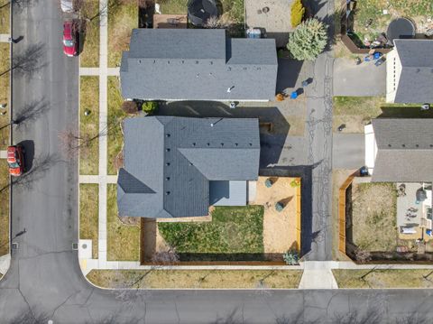 Tiny photo for 20688 White Dove Lane, Bend, OR 97702 (MLS # 220217187)