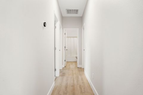 Tiny photo for 20688 White Dove Lane, Bend, OR 97702 (MLS # 220217187)