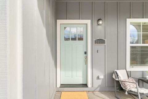 Tiny photo for 20688 White Dove Lane, Bend, OR 97702 (MLS # 220217187)