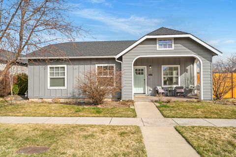 20688 White Dove Lane Bend OR 97702