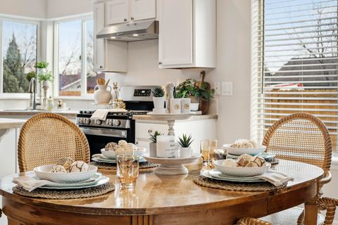 Tiny photo for 20688 White Dove Lane, Bend, OR 97702 (MLS # 220217187)