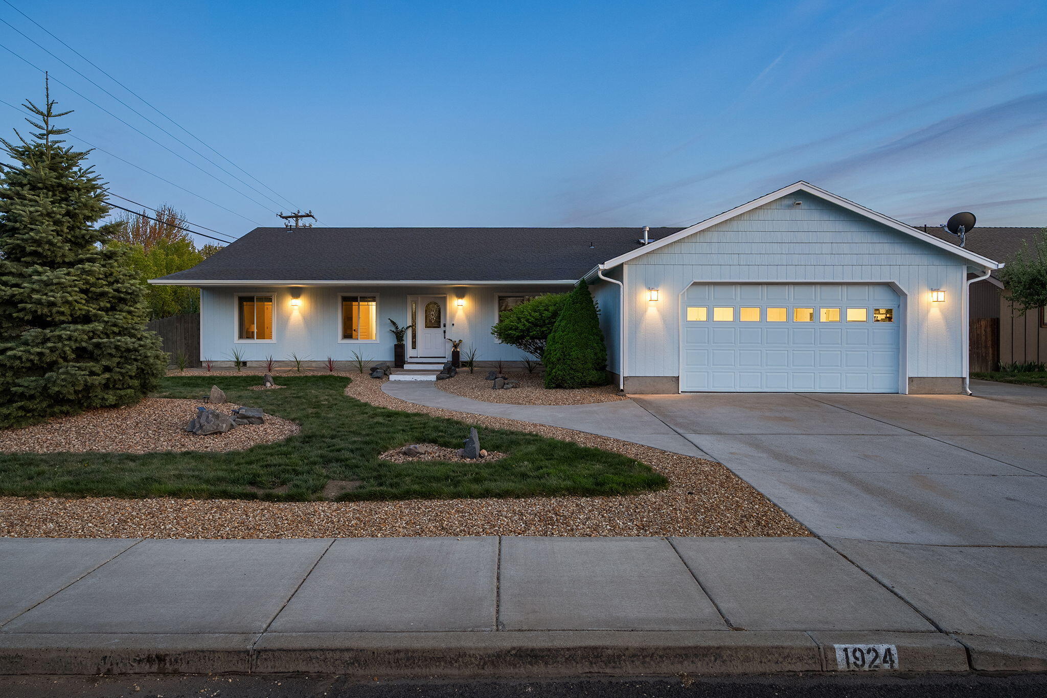 1924 NW Nickernut Avenue