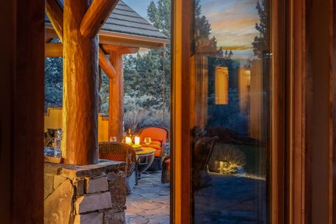 Tiny photo for 23087 Watercourse Way, Bend, OR 97701 (MLS # 220215297)